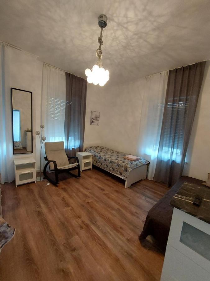 Gaestewohnung Mit Kueche Magdeburg An Der Elbe Luaran gambar